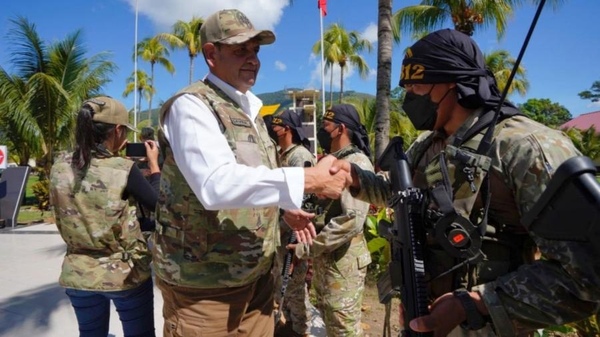 Renunció el ministro de Defensa de Perú - .::Agencia IP::.