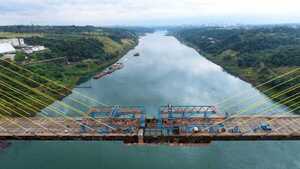 Puente de la Integración con Brasil culmina montaje del tramo central - .::Agencia IP::.
