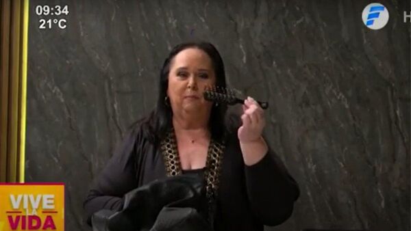 Mina Feliciangeli: "Mi cepillo me dura más que los maridos"