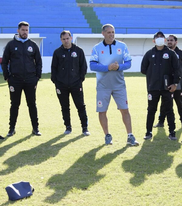 Cambio de técnicos en la Intermedia - Fútbol de Ascenso de Paraguay - ABC Color