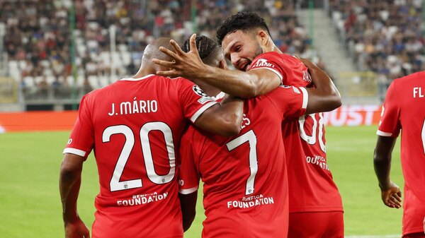 Benfica, con un pie en la fase de grupos de la Champions luego de derrotar al Dinamo Kiev