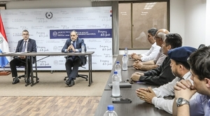 Hacienda aumenta 16% el salario básico a docentes para el 2023