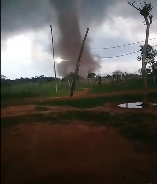 Tornado en San Joaquín fue de categoría baja, confirma Meteorología - Radio Imperio