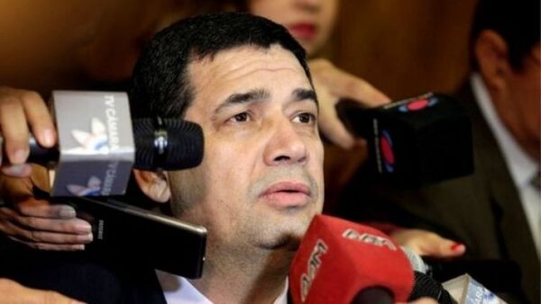 Hugo Velázquez no renunciará “por ahora” a la Vicepresidencia: “Se siente traicionado”