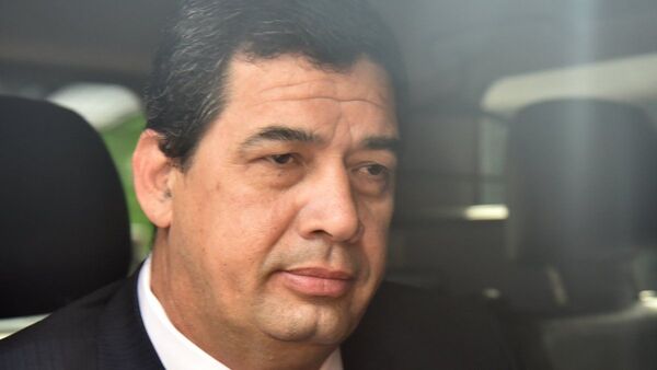 Hugo Velázquez afirma que no es investigado por corrupción y se aferra a la vicepresidencia  