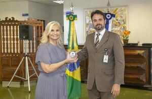 Senad y Agencia Brasileña de Inteligencia cooperarán en lucha contra el crimen organizado - El Trueno