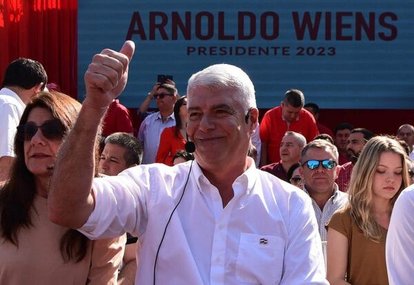 Arnoldo Wiens, habilitado como precandidato a Presidente por ANR - Nacionales - ABC Color