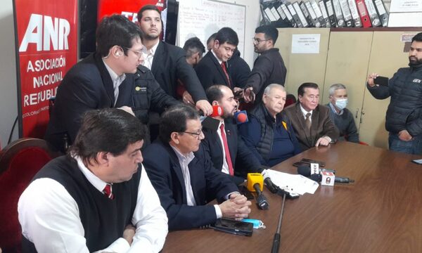 ANR anuncia que habilita pre-candidatura de Arnoldo Wiens por unanimidad