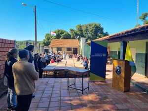 Fundación Continental realizó donación a la Escuela Básica nro. 691 Gudelia Cabrera García de Caacupé - Megacadena — Últimas Noticias de Paraguay