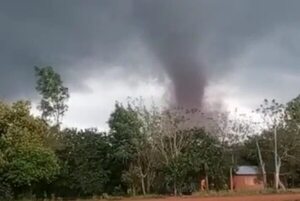 Paraguay está dentro de zona de tormentas intensas  - Nacionales - ABC Color