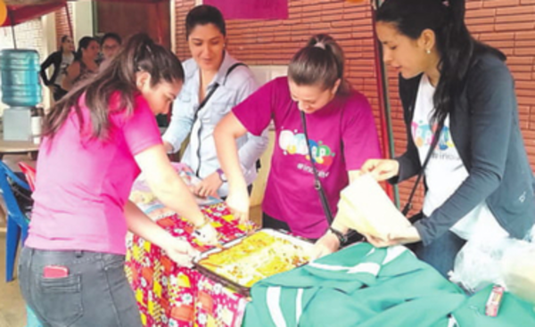 Organizan 5ta edición de "Gran Tallarinada Solidaria" de APAMAP