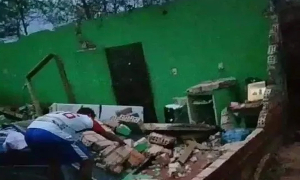El tornado de ayer dejó tres heridos y a cinco familias sin hogar - OviedoPress