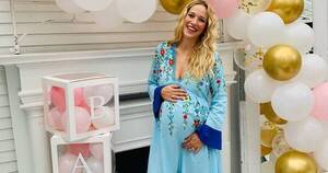 La Nación / Luisana Lopilato se despide de su pancita de embarazada