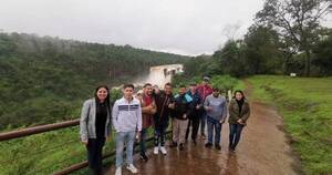 La Nación / Trabajadores de la calle se forman para ser promotores locales de turismo en CDE