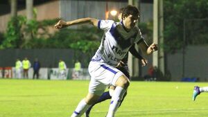 Zeballos expresó su desacuerdo con normalizar insultos a futbolistas