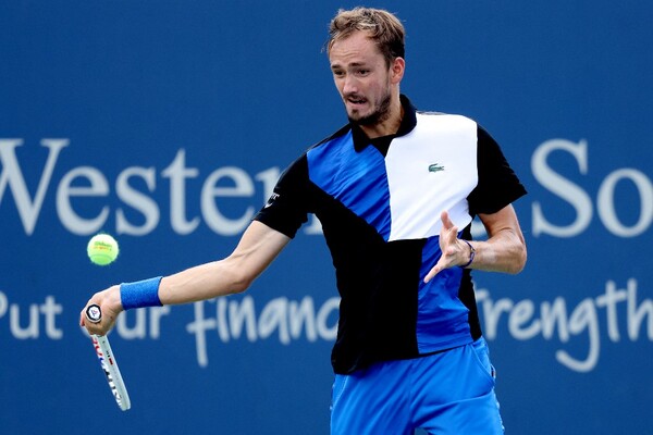 Diario HOY | Medvedev avanza firme, Schwartzman le dice adiós a Cincinnati