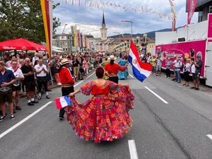 Folclore paraguayo en la mayor fiesta popular de Austria - Mundo - ABC Color