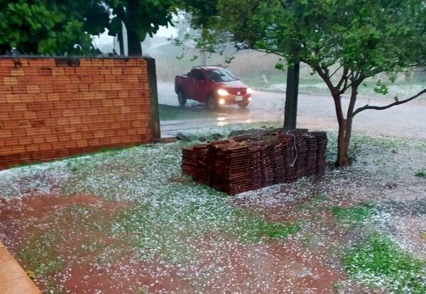 Tormenta causó destrozos en gran parte del interior de la República - Radio Imperio