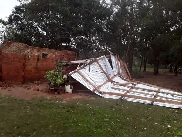 Tormenta causó destrozos en gran parte del interior de la República