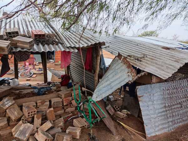 Ante los daños ocasionados por el temporal en Yalve Sanga, autoridades asistirán a damnificados