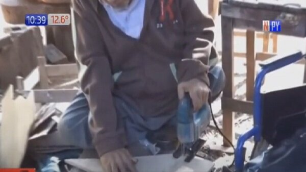 El artesano don Hermes, los juguetes y su perseverancia | Noticias Paraguay