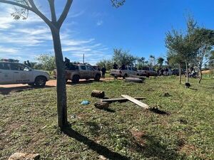 Policía sitia Marina Cue para evitar nuevos enfrentamientos - Policiales - ABC Color