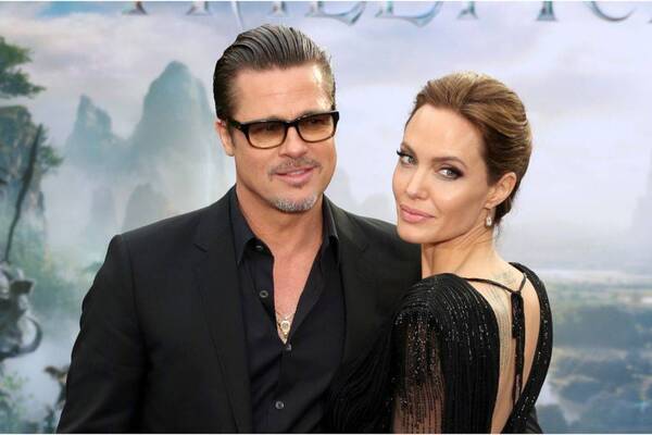 Crónica / Brad Pitt tongueaba a Angelina Jolie ndaje