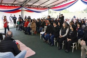 Abren una escuela en el área textil en Presidente Franco - Noticde.com