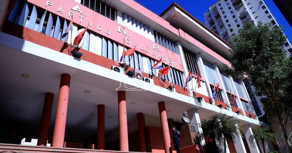 La Nación / ANR asegura el uso de  10 mil máquinas de votación para las internas