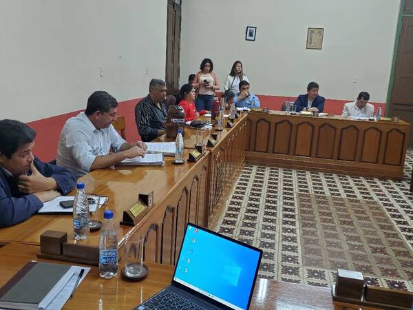 Concejales de Concepción insistirán ante MOPC sobre cambio de proyecto | Radio Regional 660 AM