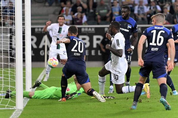 El Borussia Monchengladbach firma su mejor arranque en la Bundesliga - Fútbol Internacional - ABC Color