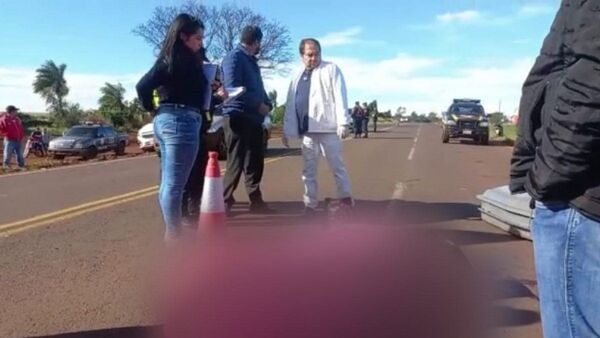 Directora de escuela muere atropellada por bus en Amambay
