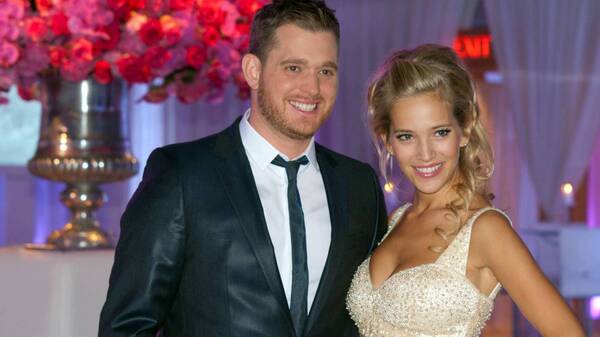 Crónica / Nació la hija de la actriz Luisana Lopilato y el cantante Michael Bublé