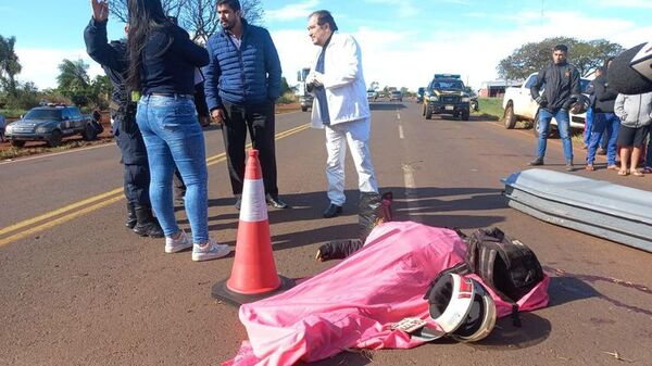 Docente muere arrollada por un bus de larga distancia - Nacionales - ABC Color