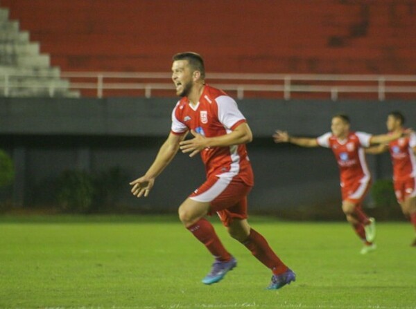 El Rojo venció en el Este - APF