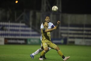 Un duelo por puntos cruciales: 12 de Octubre recibe a Tacuary en Itauguá