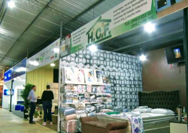 HCF S.R.L. se hace presente con purificadores de agua y elementos terapéuticos en la Expo Rodeo Trébol