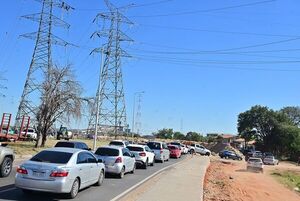 Desvían tránsito en Costanera Norte por obras en línea de alta tensión - Nacionales - ABC Color