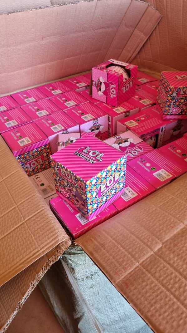 Incautan mercaderías falsificadas en Aduanas de CDE - Noticde.com