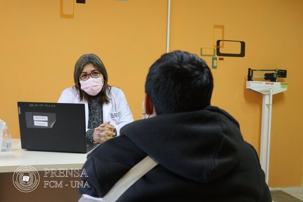 Diario HOY | Clínicas realizó cerca de 800 consultas psicológicas en el mes de julio