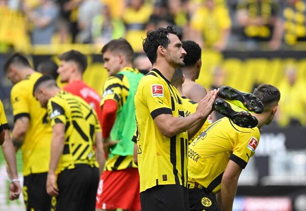 El Dortmund ganaba 2-0 a los 88′, pero terminó perdiendo 3-2 - Fútbol Internacional - ABC Color