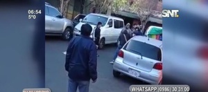 Delincuente es reducido a golpes - SNT