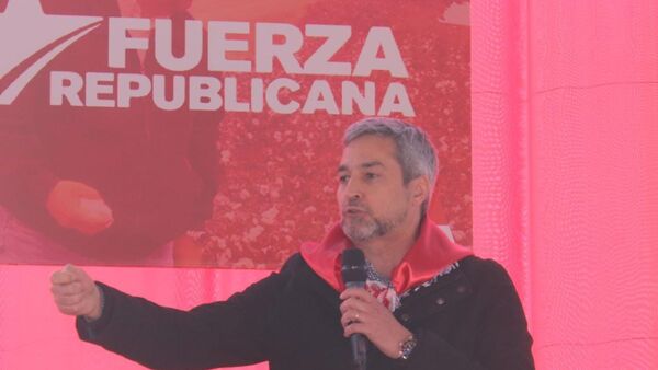 Abdo Benítez califica a Peña de "secretario" de Cartes para manejar las instituciones
