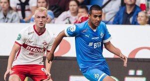 Roberto Fernández se destaca en el triunfo del Dinamo en el clásico