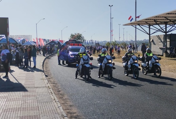 Más de 2.000 corredores participaron de la Maratón Internacional de Asunción - El Independiente