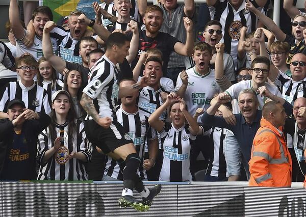 Miguel Almirón, gol y gran actuación en el empate del Newcastle ante el Manchester City  - Fútbol de la Premier League - ABC Color
