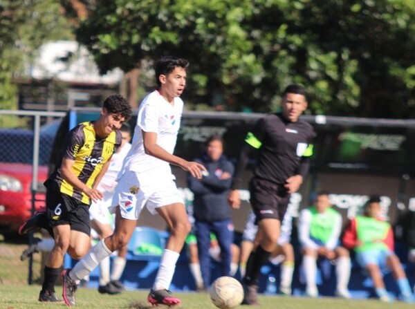 Jornada de victorias en la Sub 16 - APF