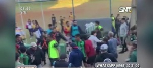 Batalla campal en Pinoza vs Sport Colombia - SNT