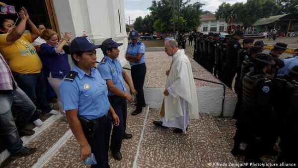 Iglesia católica y sandinistas: cuatro décadas de enemistad