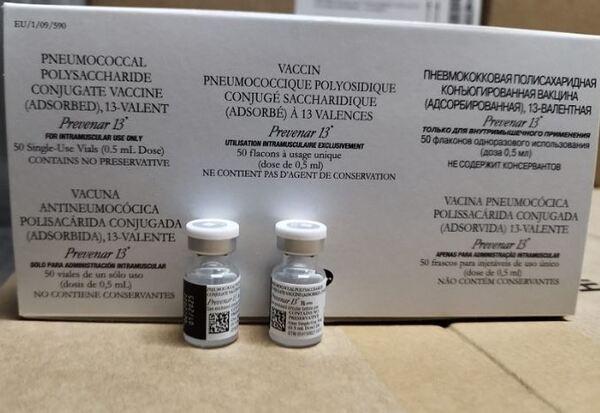 Paraguay recibe 200 mil vacunas pediátricas contra el neumococo
